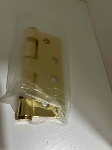 Photo of free Variety of hinges (Heston) #2