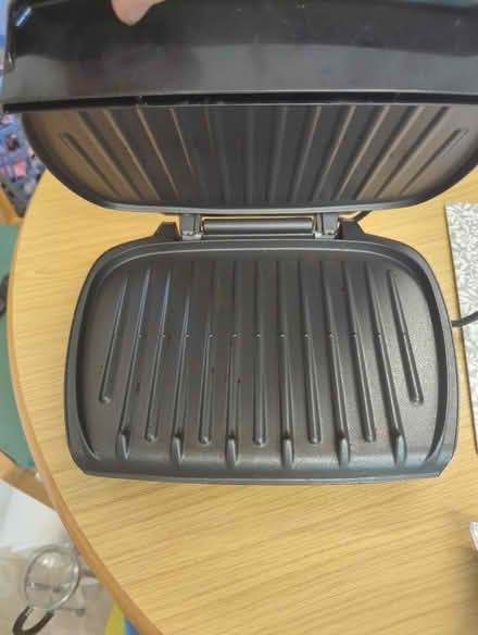 Photo of free George Foreman grill (Shippon OX13) #1
