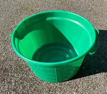 Photo of free Large plastic tub (Hoxton) #1