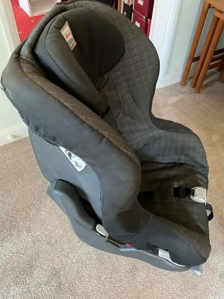 Photo of free Britax Car Seat. (Findern DE65) #2