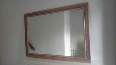 Photo of free Large mirror (Horsham, near Bennetts Field) #1