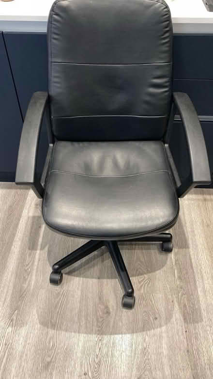 Photo of free Office chair (RM13) #1