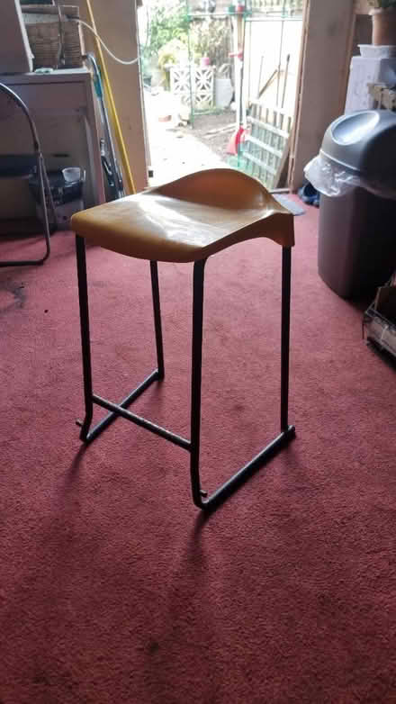 Photo of free 6 chairs (CR7) #2