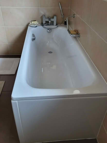 Photo of free Bath (Horwich BL6) #3