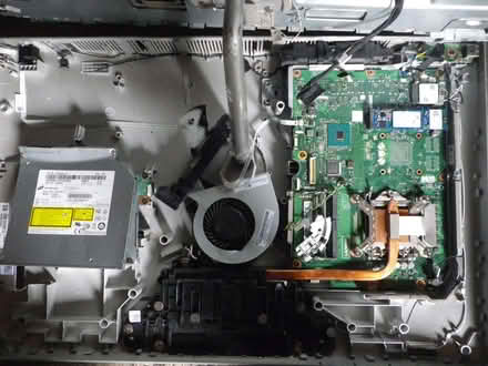 Photo of free Computer Electronic Bits (Ware SG12) #1