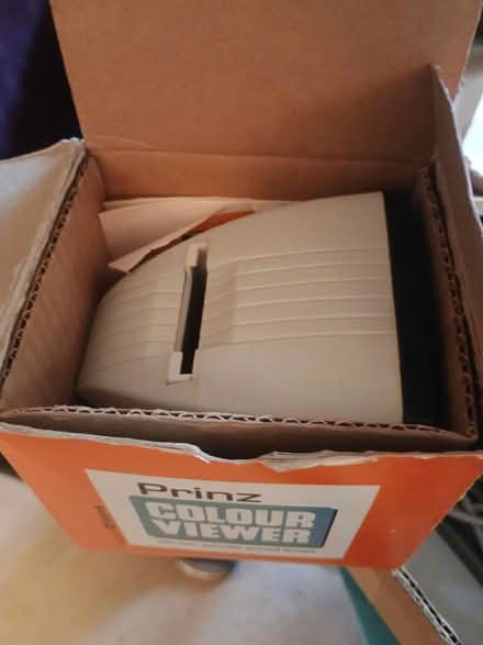 Photo of free Slide projector (Farnham Common SL2) #3