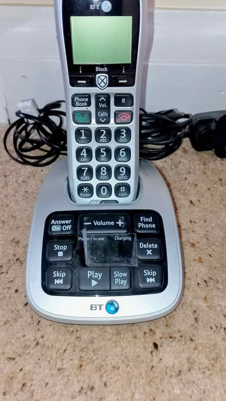 Photo of free BT4600 Twin landline handsets (Chorlton M21) #1