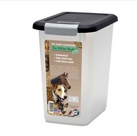Photo of free Pet food container and scoop (Larkspur) #1