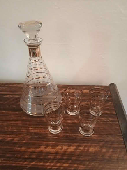 Photo of free Decanter and 4 glasses (Farnham Common SL2) #1