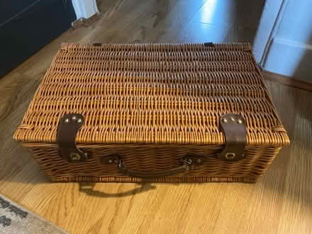 Photo of free Wicker hamper (Benslow SG5) #2
