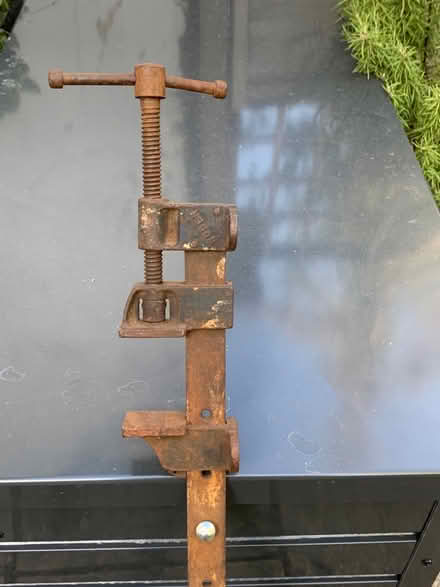 Photo of free Old vice (Hammersmith W6, Brackenbury) #1