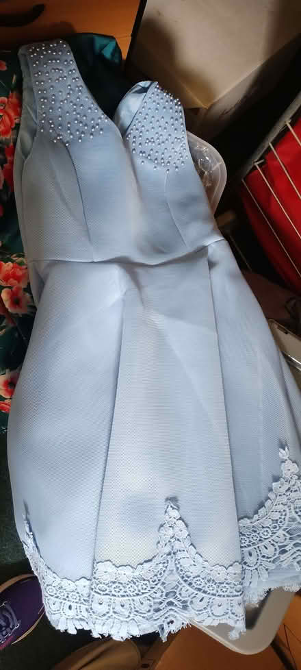 Photo of free Dresses (Greatfield HU9) #2
