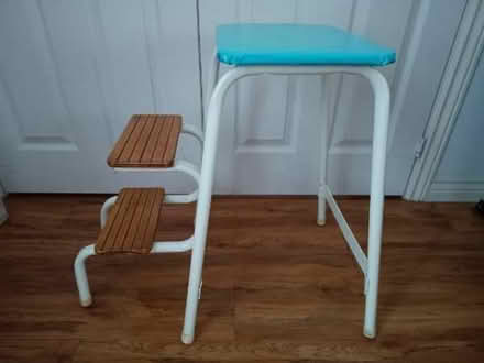 Photo of free Vintage stool (LU7 Leighton Buzzard) #2