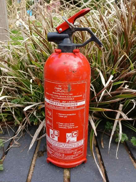 Photo of free Small CO2 fire extinguisher (Henley in Arden B95) #1