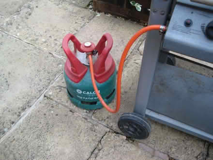 Photo of free Gas Barbeque (Wellesbourne CV35) #4