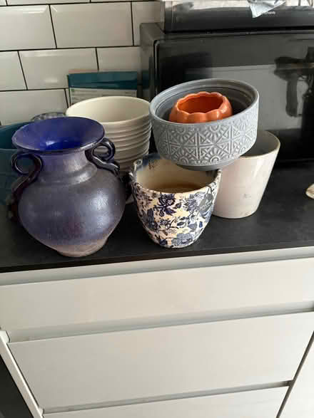 Photo of free Plant pots (Palmers Green N13) #1