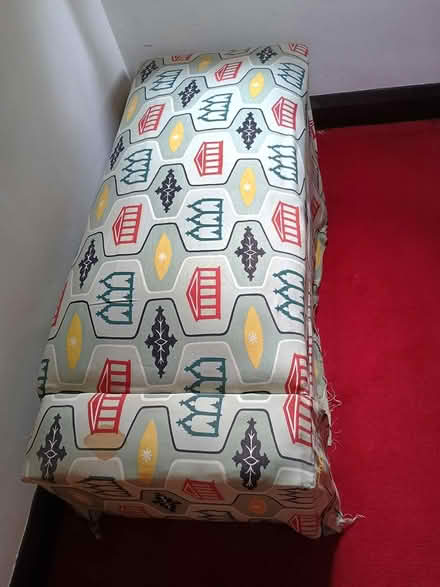 Photo of free Blanket or toy box (Farnham Common SL2) #1