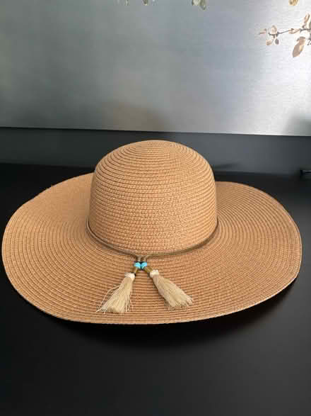 Photo of free Straw sun hat (Bridgeport, Kitchener) #1