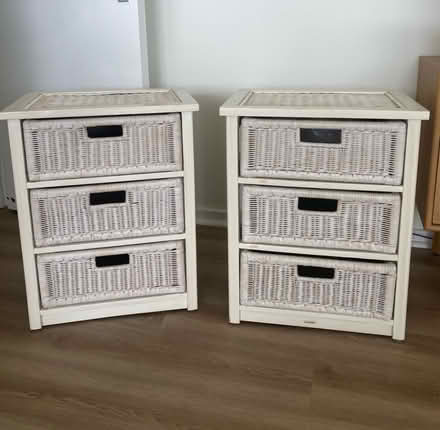 Photo of free 2 white wicker drawer units (Wimbledon Village SW19) #1