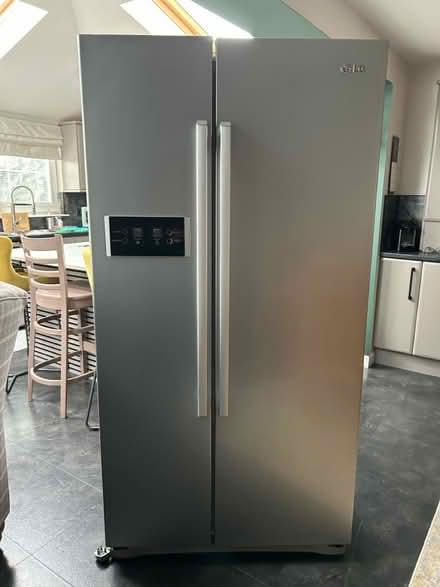Photo of free American style fridge freezer (KY2) #3