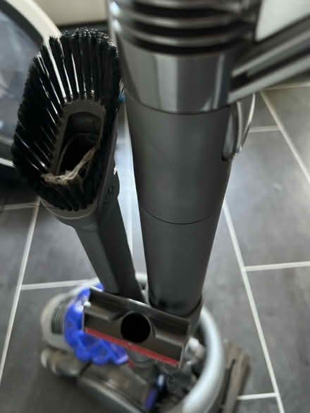 Photo of free Dyson vacuum cleaner (Twickenham TW2) #3