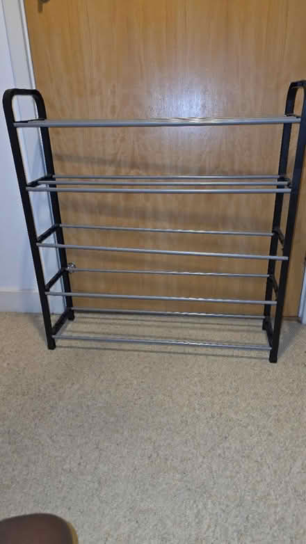 Photo of free Shoe rack (ME16) #1