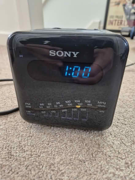 Photo of free Sony Digicube clock radio ICF-C101L (DE72) #1