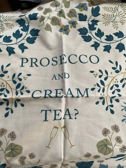 Photo of free Pair of Tea Towels (RG30 Tilehurst) #3