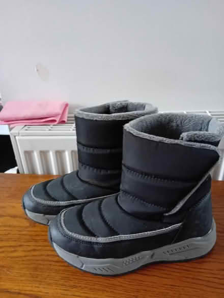 Photo of free Boys Snow Boots (Mattersey Thorpe DN10) #1
