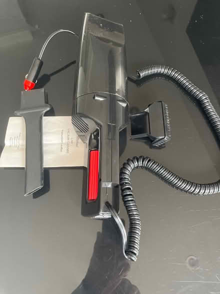Photo of free Car vacuum cleaner (Weybridge kt13) #1