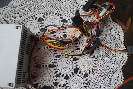 Photo of free ATX Computer Desktop Power Supply 400W (Pinkneys Green SL6) #1