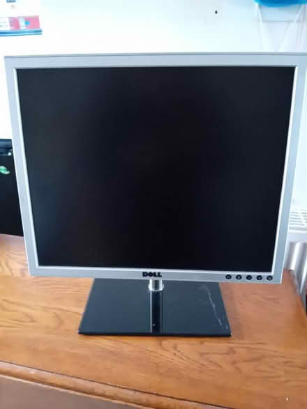 Photo of free Dell Monitor (Mattersey Thorpe DN10) #1