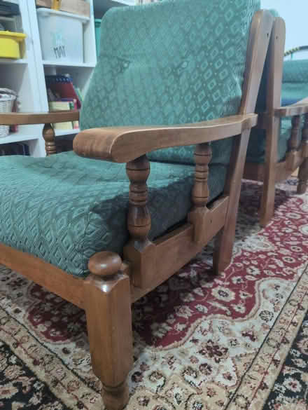 Photo of free Vintage oak sofa and chairs (Hackney E5) #4