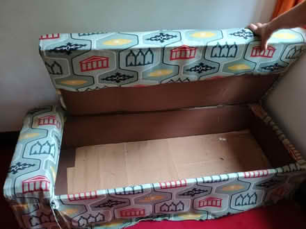 Photo of free Blanket or toy box (Farnham Common SL2) #2