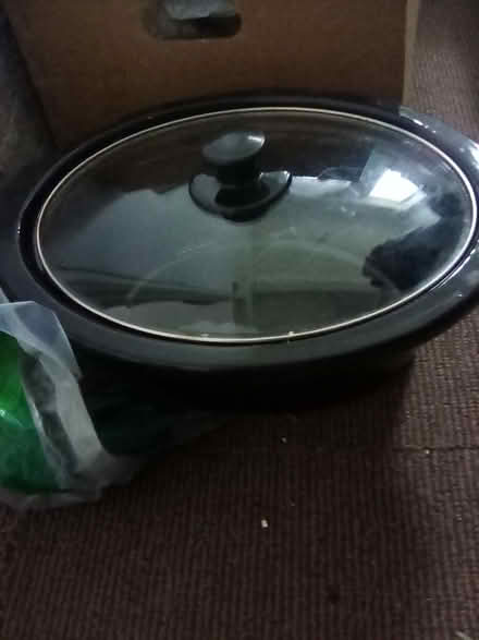 Photo of free Large Amount Of Mixed Items From A Flat Clearance (CT9) #1