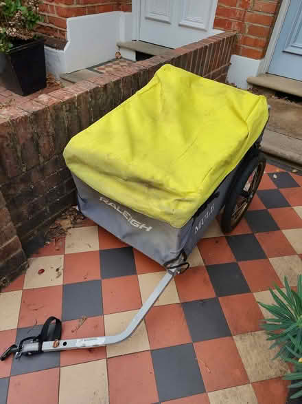 Photo of free Raleigh Bike Trailer (North Sheen TW9) #1