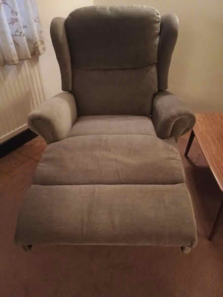 Photo of free Reclining armchair (Farnham Common SL2) #1