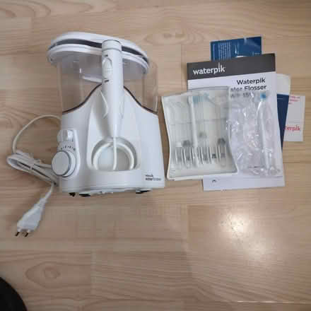 Photo of free Dental Flosser (EN49BX) #1