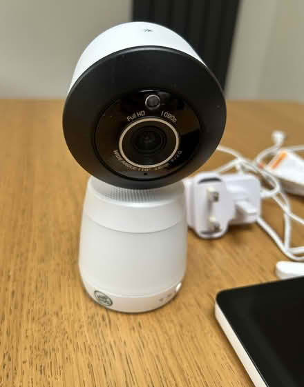 Photo of free LeapFrog Touch Screen Smart Baby Monitor (Lodge Moor S10) #2