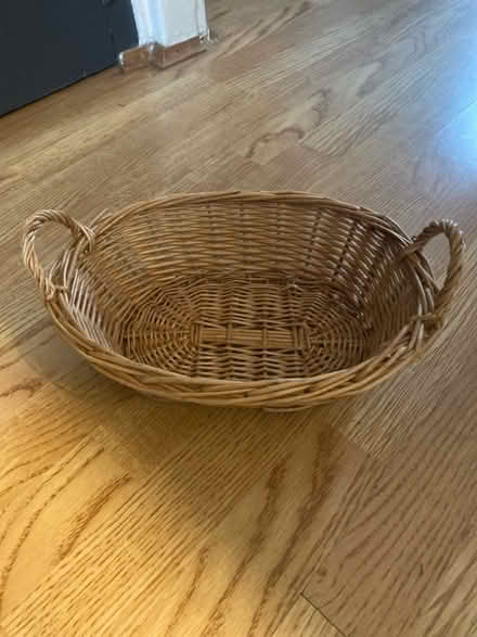 Photo of free Small wicker basket (Benslow SG5) #1