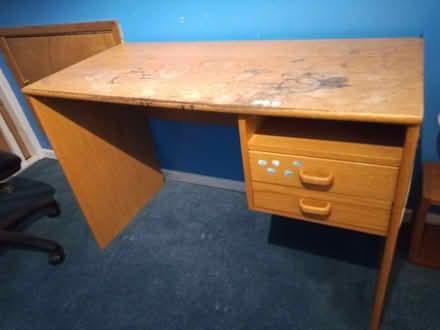 Photo of free Desk (Bathampton) #1