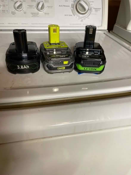 Photo of free Lithium batteries, 18 V. 3.8 Ah (Elmhurst , Queens) #1