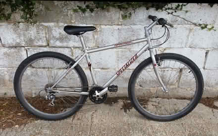 Photo of free BIKE : Promised : Pending collection (Whitehawk BN2) #4