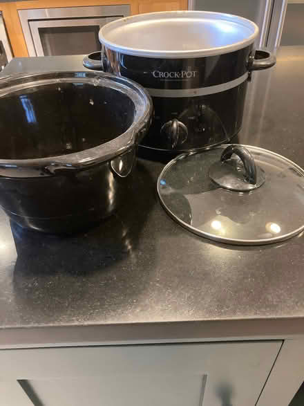 Photo of free Slow cooker (Marden SN10) #2