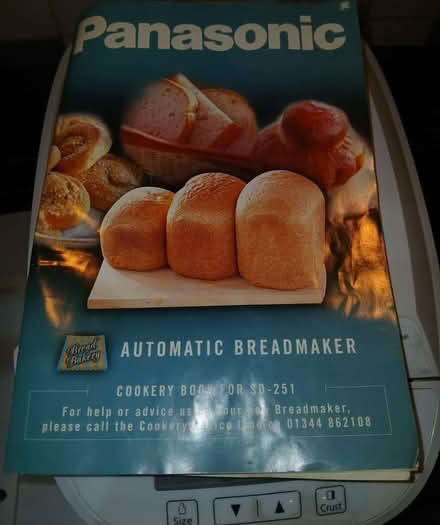 Photo of free Panasonic SD 2500 breadmaker (West Bridgford NG2) #4