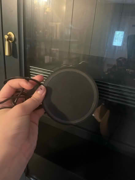 Photo of free Wireless phone charger (Frilford OX13) #2