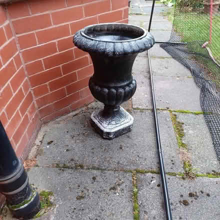 Photo of free Outside plant pot (Denton's Green WA10) #1