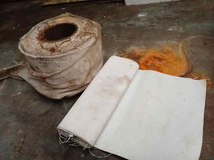 Photo of free Car bandage? (LU1. Caddington) #1