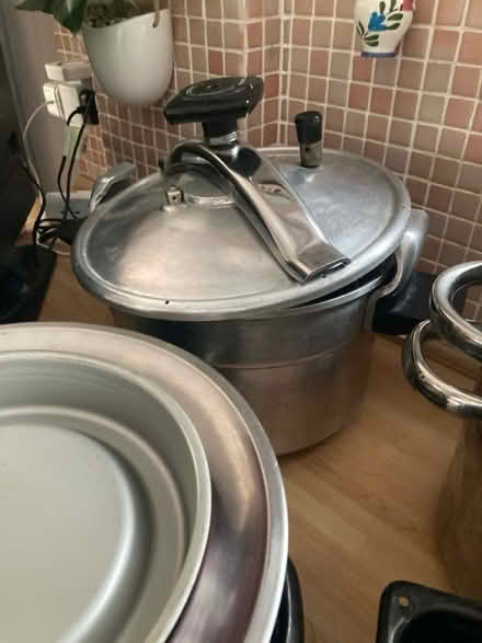Photo of free Joblot of kitchen essentials (St Paul’s cray) #3