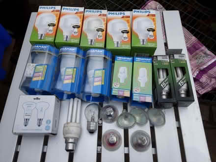 Photo of free Various lightbulbs (Warton LA5) #1